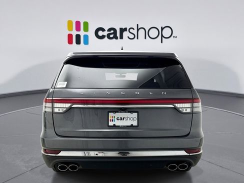 Used 2022 Lincoln Aviator AWD w/ Premium Package image 4