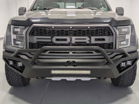 Used 2018 Ford F150 Raptor w/ Equipment Group 802A Luxury AWD/4WD image 2