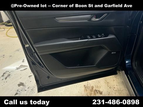 Used 2019 MAZDA CX-5 Touring image 15