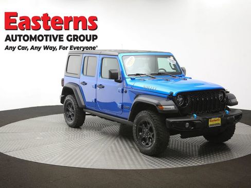 Used 2023 Jeep Wrangler Unlimited w/ Cold Weather Group AWD/4WD image 52