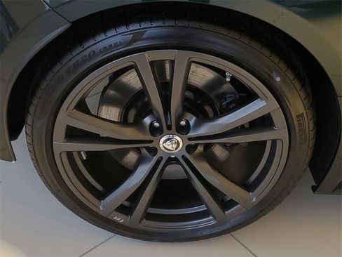 New 2024 Jaguar F-TYPE R image 5