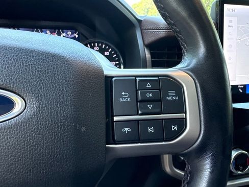Used 2024 Ford Expedition Max Limited AWD/4WD image 24