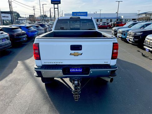 Used 2015 Chevrolet Silverado 3500 LTZ w/ Duramax Plus Package image 24