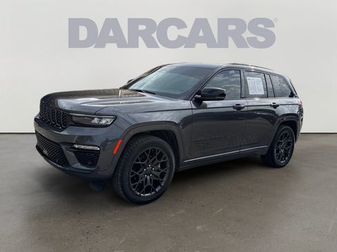 Used 2024 Jeep Grand Cherokee Summit w/ High Altitude Package AWD/4WD image 3