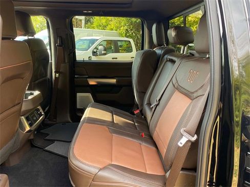 Used 2026 Ford F450 King Ranch w/ FX4 Off-Road Package image 9