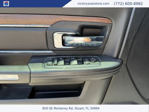 Used 2018 RAM 1500 Laramie w/ Convenience Group AWD/4WD image 15