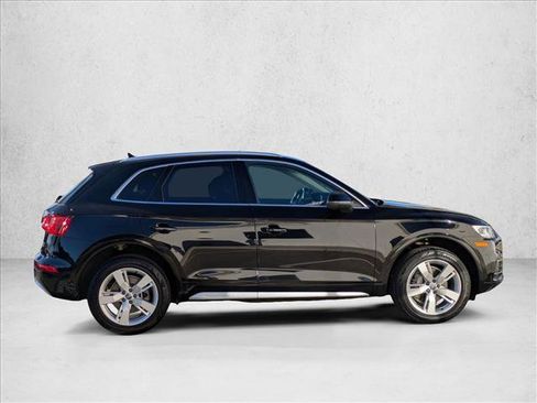 Used 2018 Audi Q5 2.0T Premium Plus w/ Premium Plus Package image 4