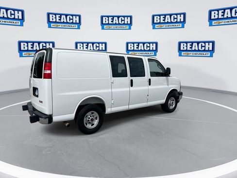 Used 2025 GMC Savana 2500 w/ Driver Convenience Package RWD image 10