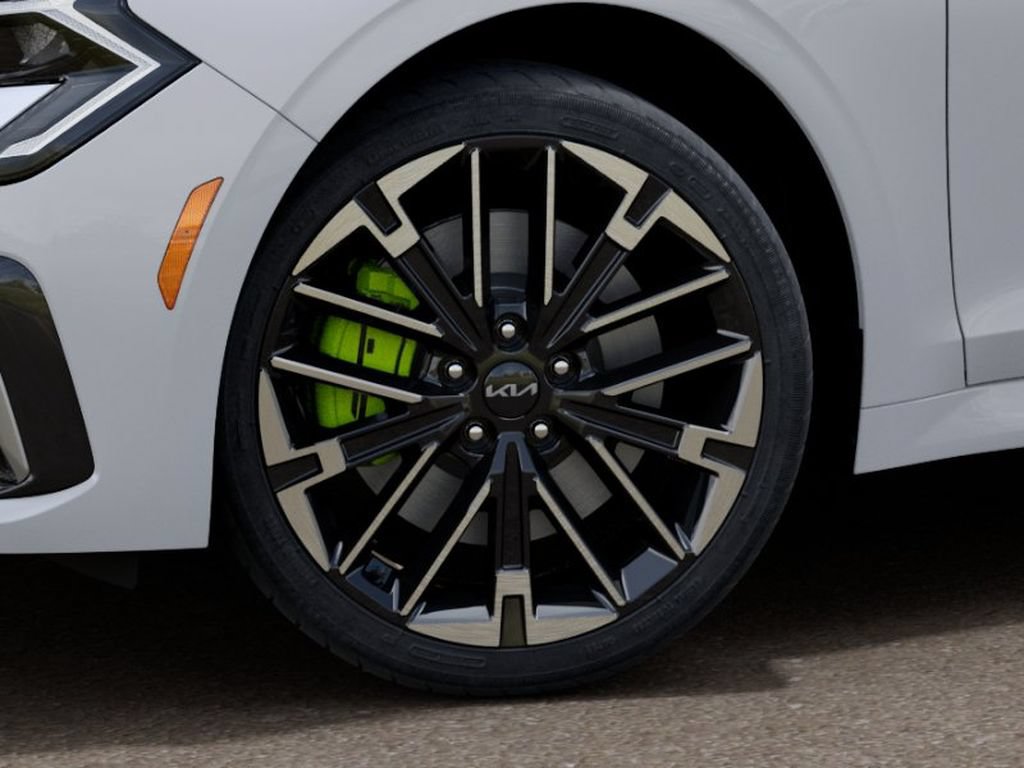 New 2027 Kia K5 GT FWD image 9
