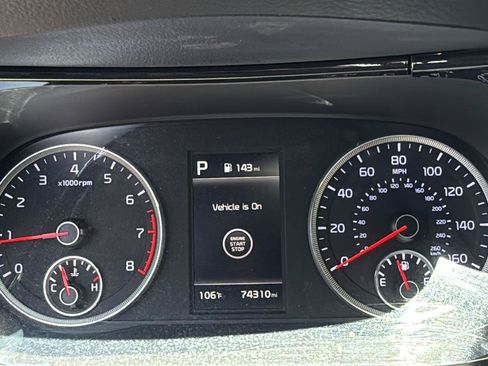 Used 2022 Kia K5 GT FWD image 10