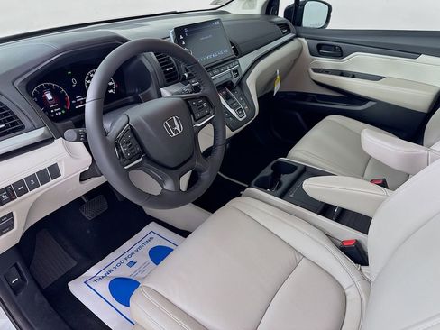 New 2026 Honda Odyssey EX-L image 10