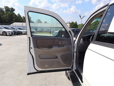 Used 2004 Toyota Tundra SR5 RWD image 26