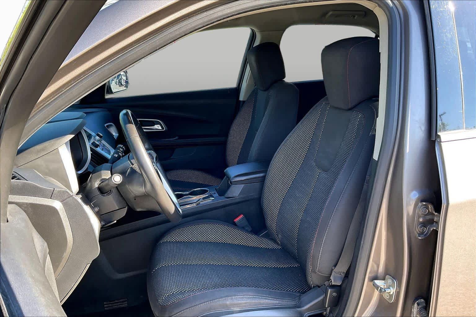 Used 2012 Chevrolet Equinox LT w/ Driver Convenience Package FWD image 8