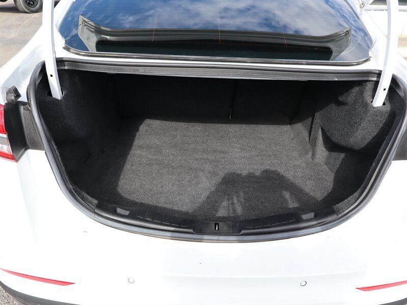 Used 2020 Ford Fusion Titanium AWD/4WD image 13