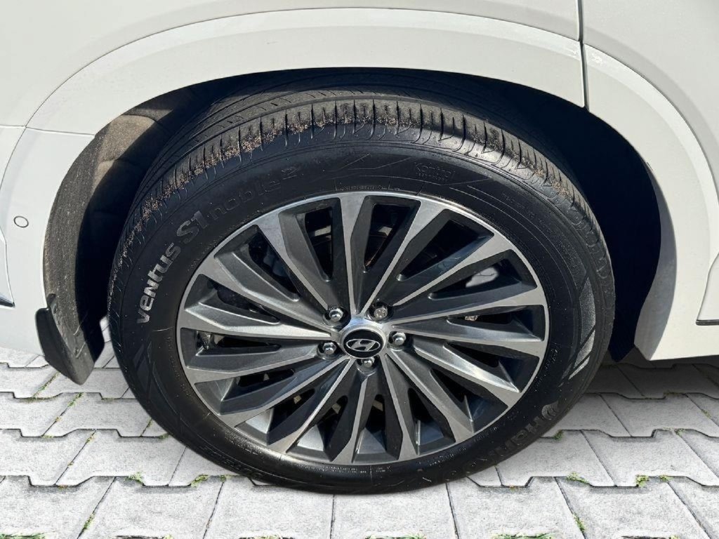 Used 2023 Hyundai Palisade Calligraphy w/ Cargo Package AWD/4WD image 12