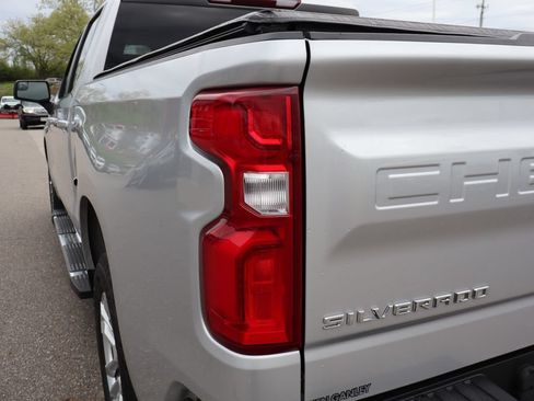 Used 2022 Chevrolet Silverado 1500 RST w/ Z71 Off-Road Package AWD/4WD image 29