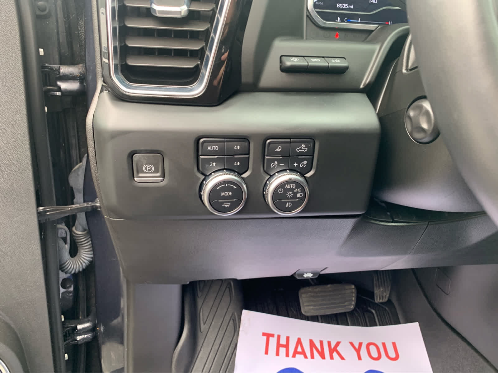 Used 2024 GMC Sierra 1500 Denali Ultimate AWD/4WD image 14