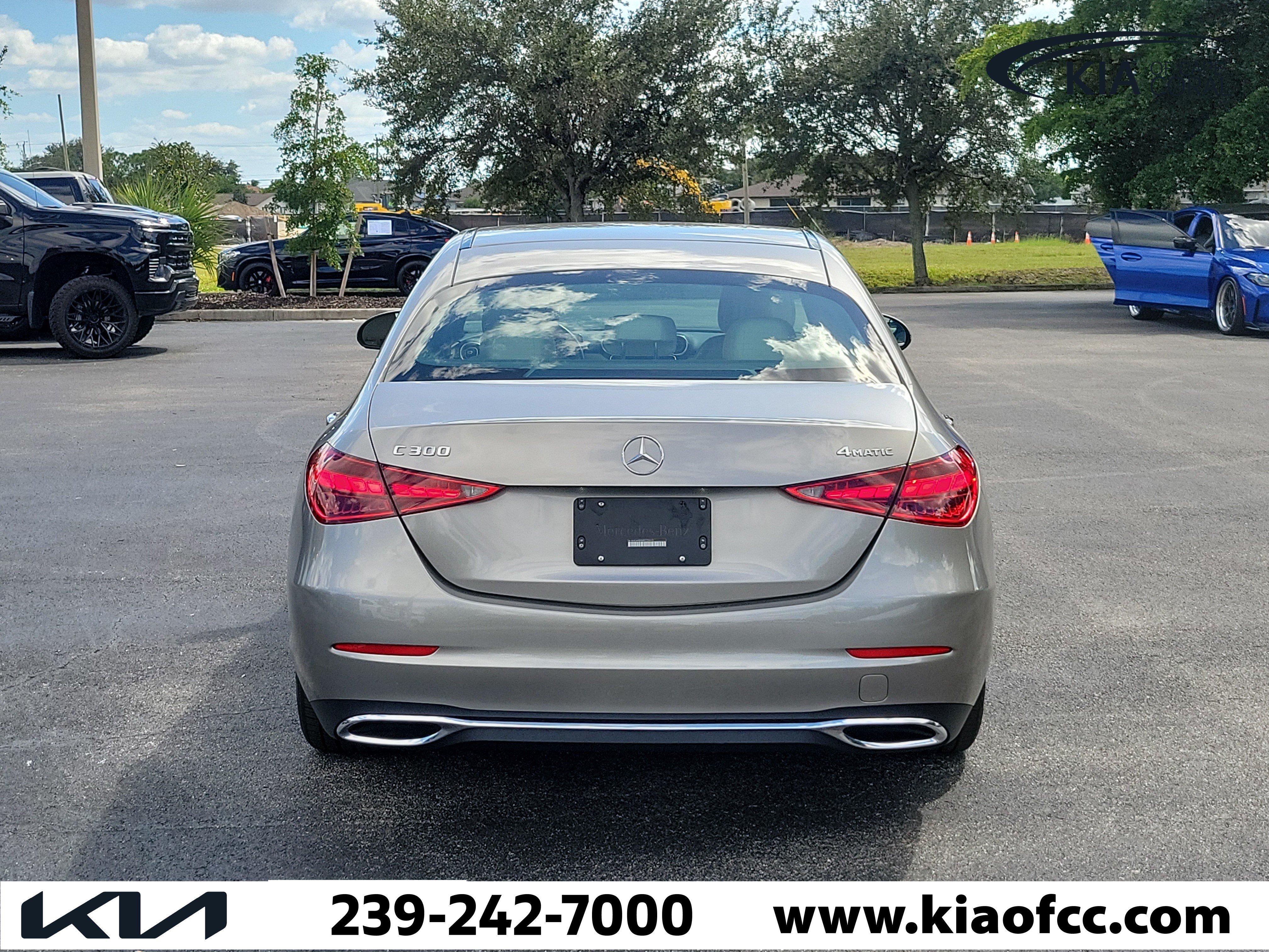 Used 2022 Mercedes-Benz C 300 4MATIC Sedan image 5