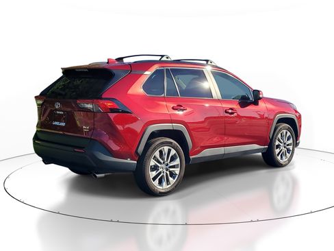 Certified 2025 Toyota RAV4 XLE Premium AWD/4WD image 7