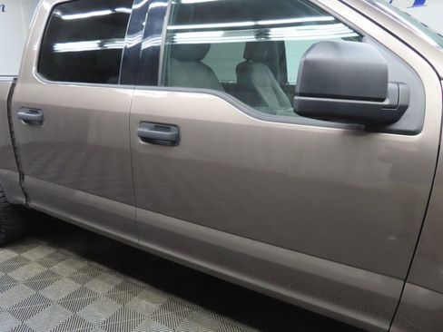 Used 2020 Ford F150 XLT image 29