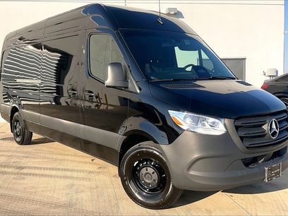 New 2025 Mercedes-Benz Sprinter 2500