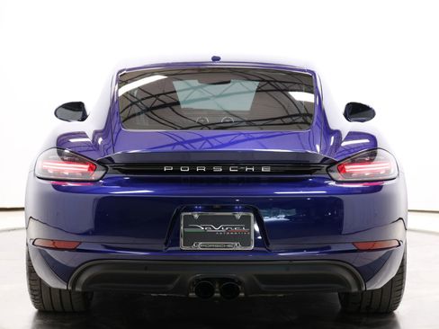 Used 2021 Porsche 718 Cayman RWD image 43