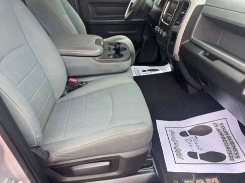 Used 2017 RAM 1500 Express AWD/4WD image 13