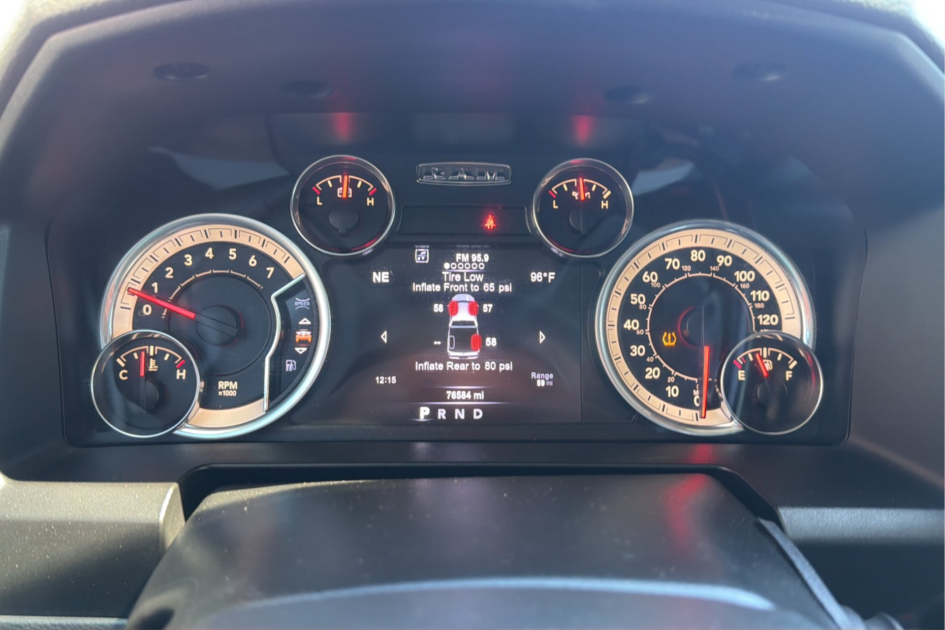 Used 2017 RAM 2500 Lone Star AWD/4WD image 30