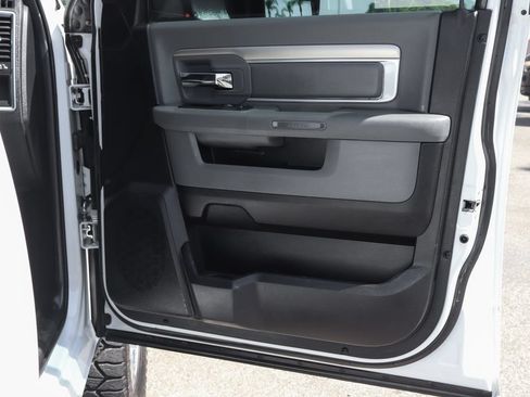 Used 2014 RAM 3500 Big Horn AWD/4WD image 49