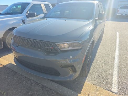 Used 2021 Dodge Durango SXT image 4