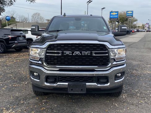 Used 2023 RAM 2500 Big Horn w/ Level 1 Equipment Group AWD/4WD image 2