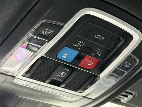 Used 2025 RAM 1500 Big Horn image 24