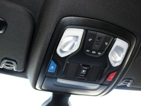 Used 2023 RAM 1500 Big Horn image 25