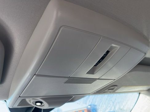 Used 2015 Dodge Journey R/T w/ Flexible Seating Group image 30