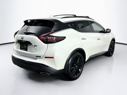Used 2023 Nissan Murano SV w/ SV Midnight Edition Package FWD image 9