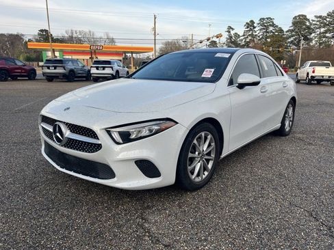 Used 2020 Mercedes-Benz A 220 image 2