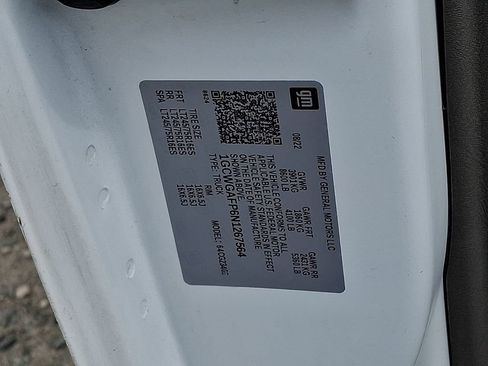 Certified 2022 Chevrolet Express 2500 w/ Driver Convenience Package RWD image 27