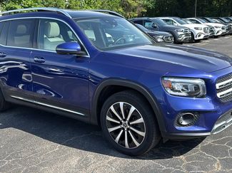Certified 2021 Mercedes-Benz GLB 250 4MATIC w/ Premium Package video 2