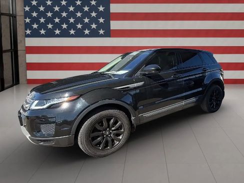 Used 2018 Land Rover Range Rover Evoque image 5