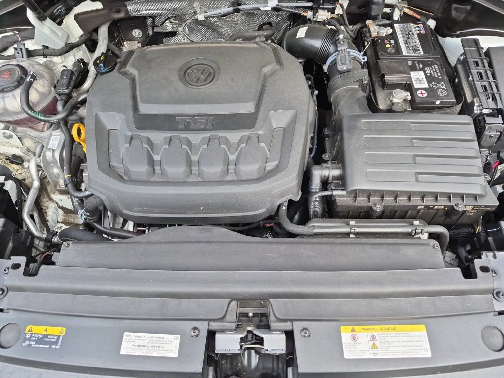 Used 2023 Volkswagen Tiguan SE R-Line FWD image 41