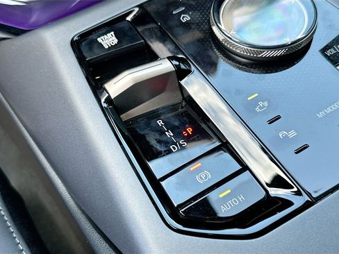 New 2025 BMW X3 xDrive30i w/ Convenience Package image 16