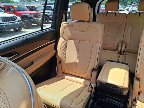 Certified 2023 Jeep Grand Cherokee L Summit w/ Advanced Protech Group IV AWD/4WD image 12