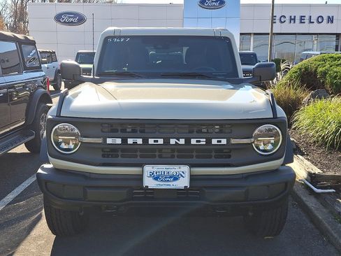 New 2025 Ford Bronco Big Bend image 2