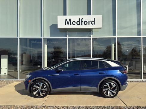 Used 2021 Volkswagen ID.4 Pro S w/ Gradient Package image 7