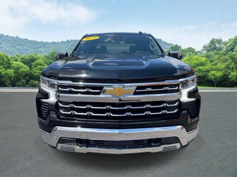 Used 2023 Chevrolet Silverado 1500 LTZ w/ Z71 Off-Road Package AWD/4WD image 25