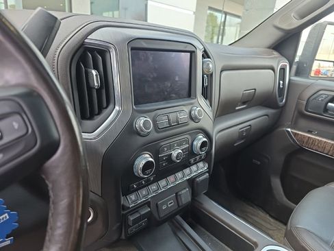 Used 2021 GMC Sierra 2500 Denali w/ Denali Ultimate Package image 14