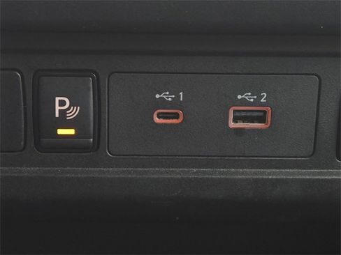 Used 2023 Nissan Frontier SV w/ Midnight Edition Package image 27