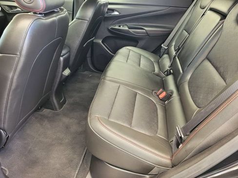 Used 2023 Chevrolet Bolt EUV Premier w/ Sun & Sound Package FWD image 18