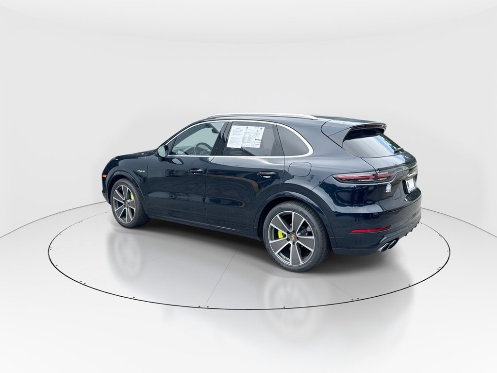 Used 2023 Porsche Cayenne Turbo S AWD/4WD image 6