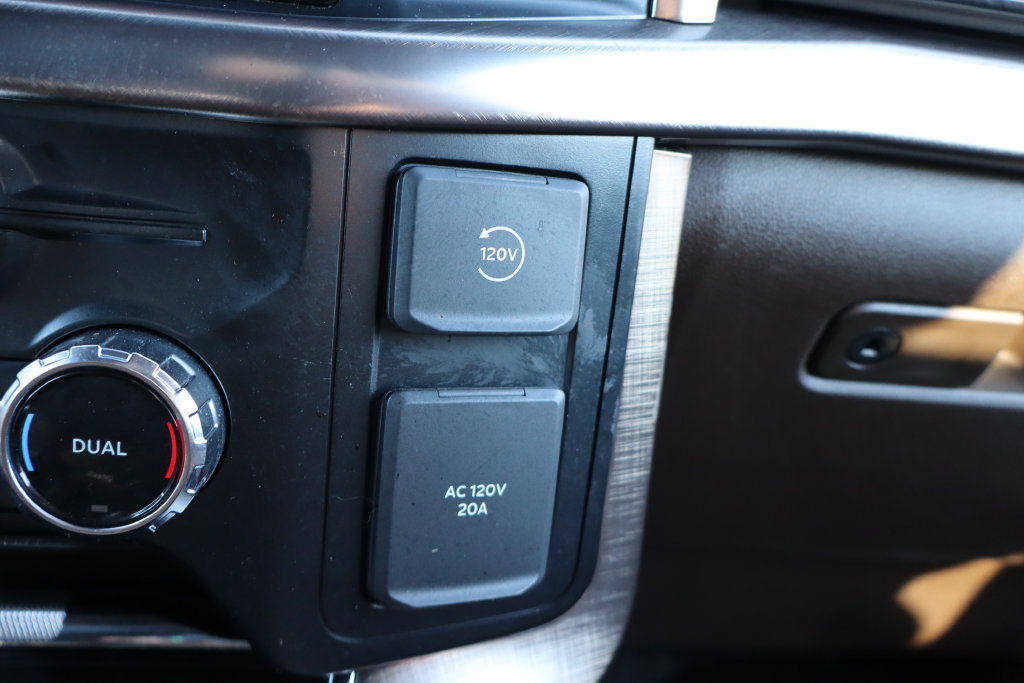Used 2024 Ford F150 King Ranch w/ FX4 Off-Road Package AWD/4WD image 38